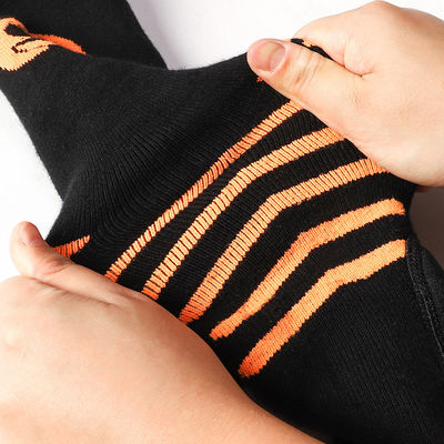 Thick Electric Thermal Heated Socks Rechargeable Heated Socks Black with Good Elasticity